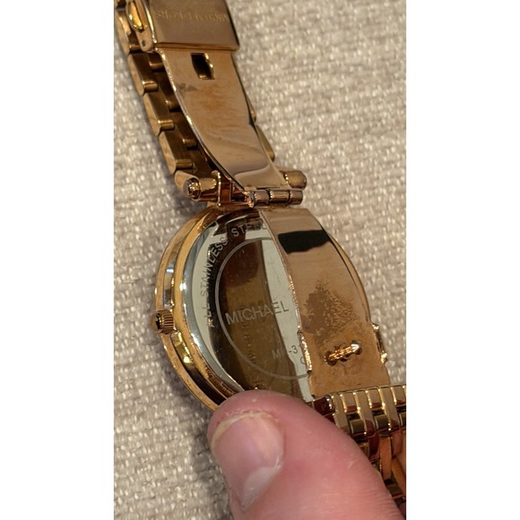 Michael Kors MK3192 Rose Gold Crystal Bezel Women's Watch Needs Battery - Picture 8 of 12